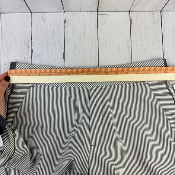 NWT Athleta Grey/Sea Salt City Stripe Brooklyn Textured Ankle Pants Size 12 - Picture 11 of 13